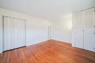 50 Knolls Rd, Bloomingdale, NJ 07403 - Photo 17