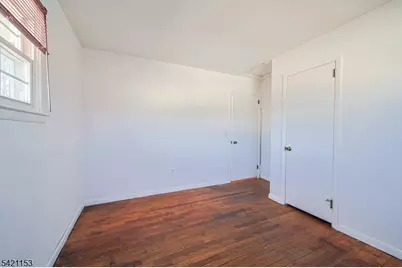 50 Knolls Rd, Bloomingdale, NJ 07403 - Photo 15