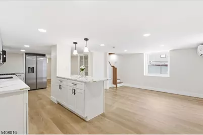 301 N Grove St, East Orange, NJ 07017 - Photo 7