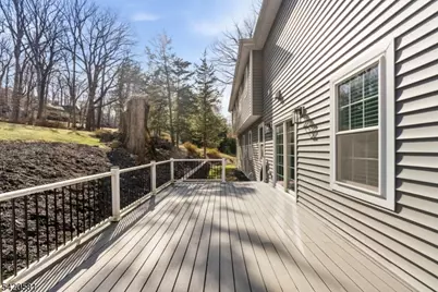 10 Hillside Ave, North Caldwell, NJ 07006 - Photo 43