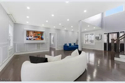 10 Hillside Ave, North Caldwell, NJ 07006 - Photo 7