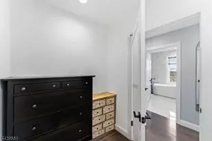 10 Hillside Ave, North Caldwell, NJ 07006 - Photo 23