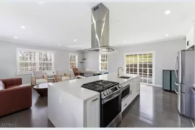 10 Hillside Ave, North Caldwell, NJ 07006 - Photo 13