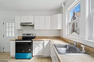 54 Ashwood Ave, Summit, NJ 07901 - Photo 11