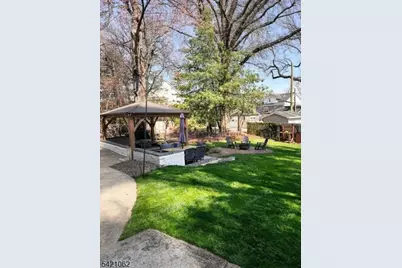 329 Orange Rd, Montclair, NJ 07042 - Photo 15