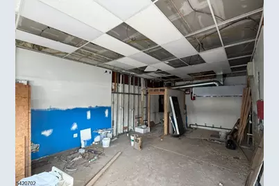 750 S Orange Ave, Newark, NJ 07106 - Photo 3