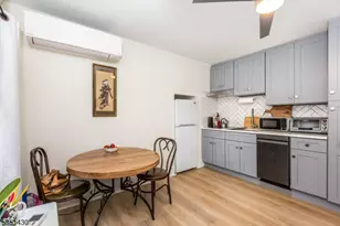 6 Boyden Pkwy Unit, Maplewood, NJ 07040 - Photo 5