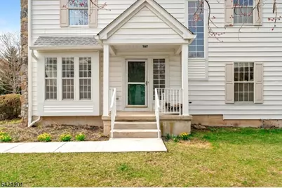 38 Castleton Rd, Montgomery Township, NJ 08540 - Photo 3