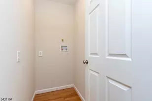 43 Wolf Pl, Hillside, NJ 07205 - Photo 13