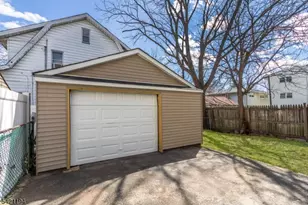 43 Wolf Pl, Hillside, NJ 07205 - Photo 31