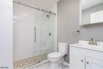 43 Wolf Pl, Hillside, NJ 07205 - Photo 9