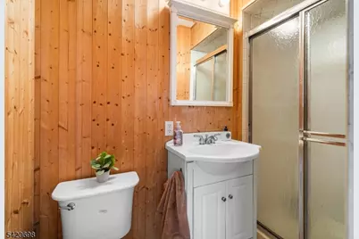 556 Valley Rd, Clark Township, NJ 07066 - Photo 13