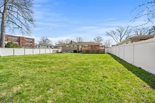 556 Valley Rd, Clark Township, NJ 07066 - Photo 33