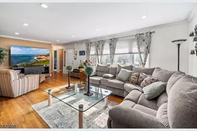 556 Valley Rd, Clark Township, NJ 07066 - Photo 7