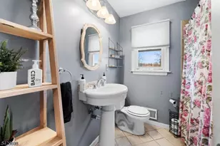 556 Valley Rd, Clark Township, NJ 07066 - Photo 15