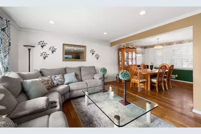 556 Valley Rd, Clark Township, NJ 07066 - Photo 9