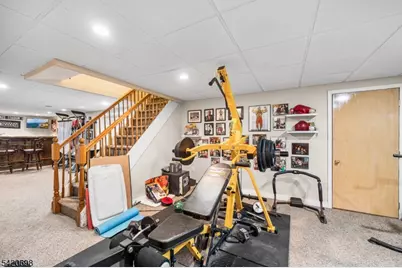 556 Valley Rd, Clark Township, NJ 07066 - Photo 21