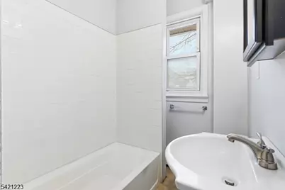 70 Valley St, South Orange, NJ 07079 - Photo 15