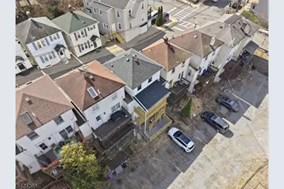 33 Clinton Pl, Morristown, NJ 07960 - Photo 23