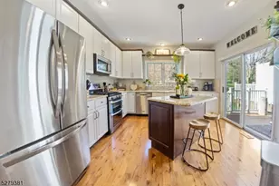 78 Kent Dr, Roseland, NJ 07068 - Photo 7