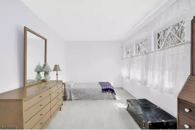 15 Deerhaven Ln, Jefferson Township, NJ 07435 - Photo 29