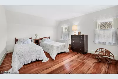 15 Deerhaven Ln, Jefferson Township, NJ 07435 - Photo 33