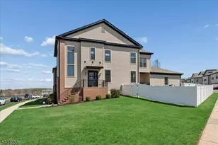 61 Village Dr, Montgomery Township, NJ 08558 - Photo 1