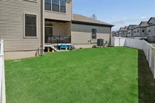 61 Village Dr, Montgomery Township, NJ 08558 - Photo 19