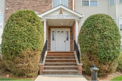 36 Mountainview Ct, Riverdale, NJ 07457 - Photo 7