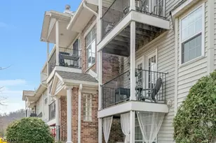 36 Mountain View Ct, Riverdale, NJ 07457 - Photo 3