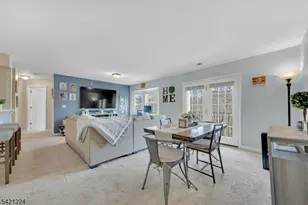 36 Mountain View Ct, Riverdale, NJ 07457 - Photo 9