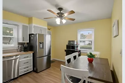 144 N Michigan Ave, Kenilworth, NJ 07033 - Photo 7