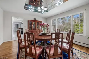 131 Lawrence Dr, Millburn, NJ 07078 - Photo 9