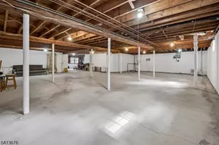 131 Lawrence Dr, Millburn, NJ 07078 - Photo 35