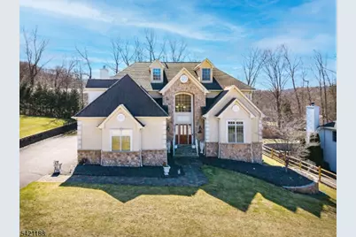 6 Hunter Dr, Mount Olive, NJ 07828 - Photo 1