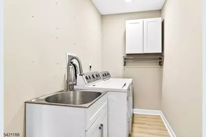 6 Hunter Dr, Mount Olive, NJ 07828 - Photo 23