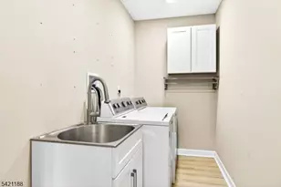 6 Hunter Dr, Mount Olive, NJ 07828 - Photo 23