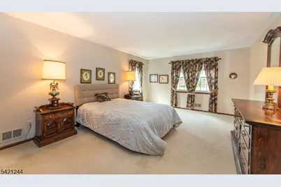 5 Brook Ct, Parsippany, NJ 07054 - Photo 25