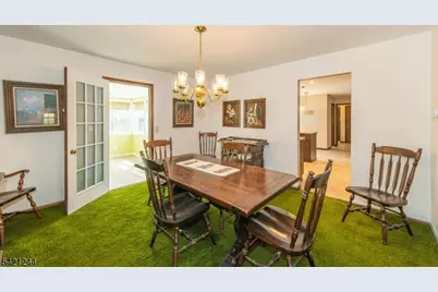 5 Brook Ct, Parsippany, NJ 07054 - Photo 9