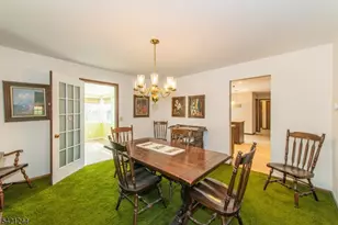 5 Brook Ct, Parsippany, NJ 07054 - Photo 9