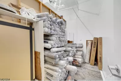 821 Summit Ave, Union City, NJ 07087 - Photo 11