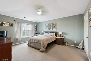 1634 Waterford Dr, Edison, NJ 08817 - Photo 9