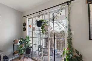 1634 Waterford Dr, Edison, NJ 08817 - Photo 15