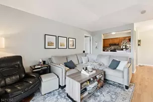 1634 Waterford Dr, Edison, NJ 08817 - Photo 13