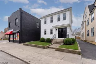 135 Tremont Ave, East Orange, NJ 07018 - Photo 3