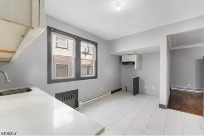 135 Tremont Ave, East Orange, NJ 07018 - Photo 15