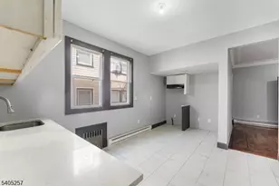 135 Tremont Ave, East Orange, NJ 07018 - Photo 15