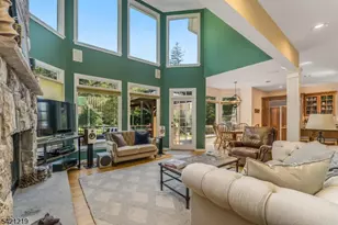 93a Bissell Rd, Tewksbury Township, NJ 08833 - Photo 11