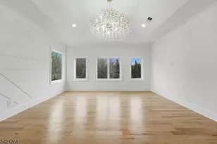 13 Harding Pl, Livingston, NJ 07039 - Photo 33