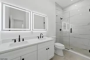 13 Harding Pl, Livingston, NJ 07039 - Photo 21